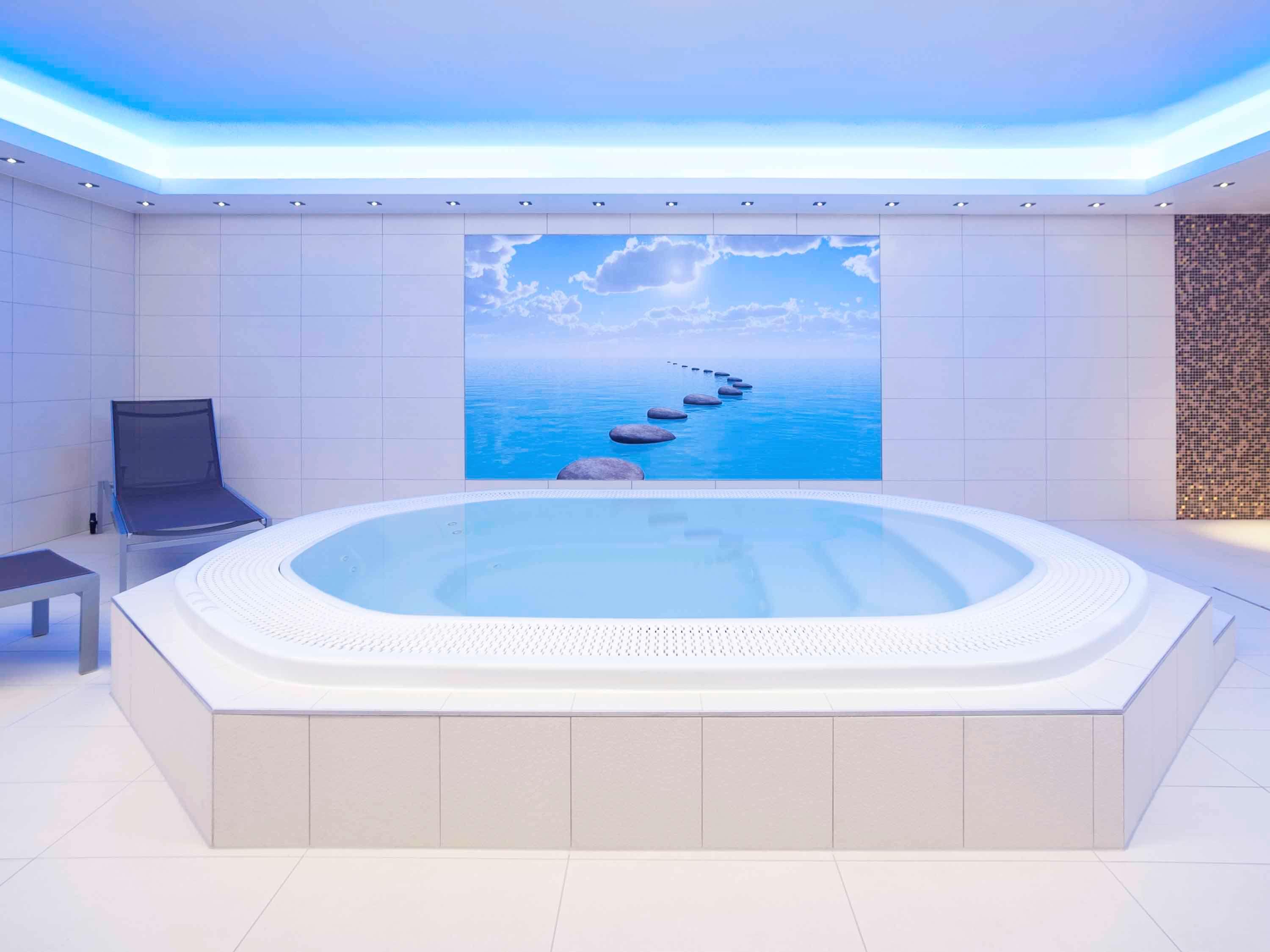 Mercure Brussels Centre Midi Hotel 4*