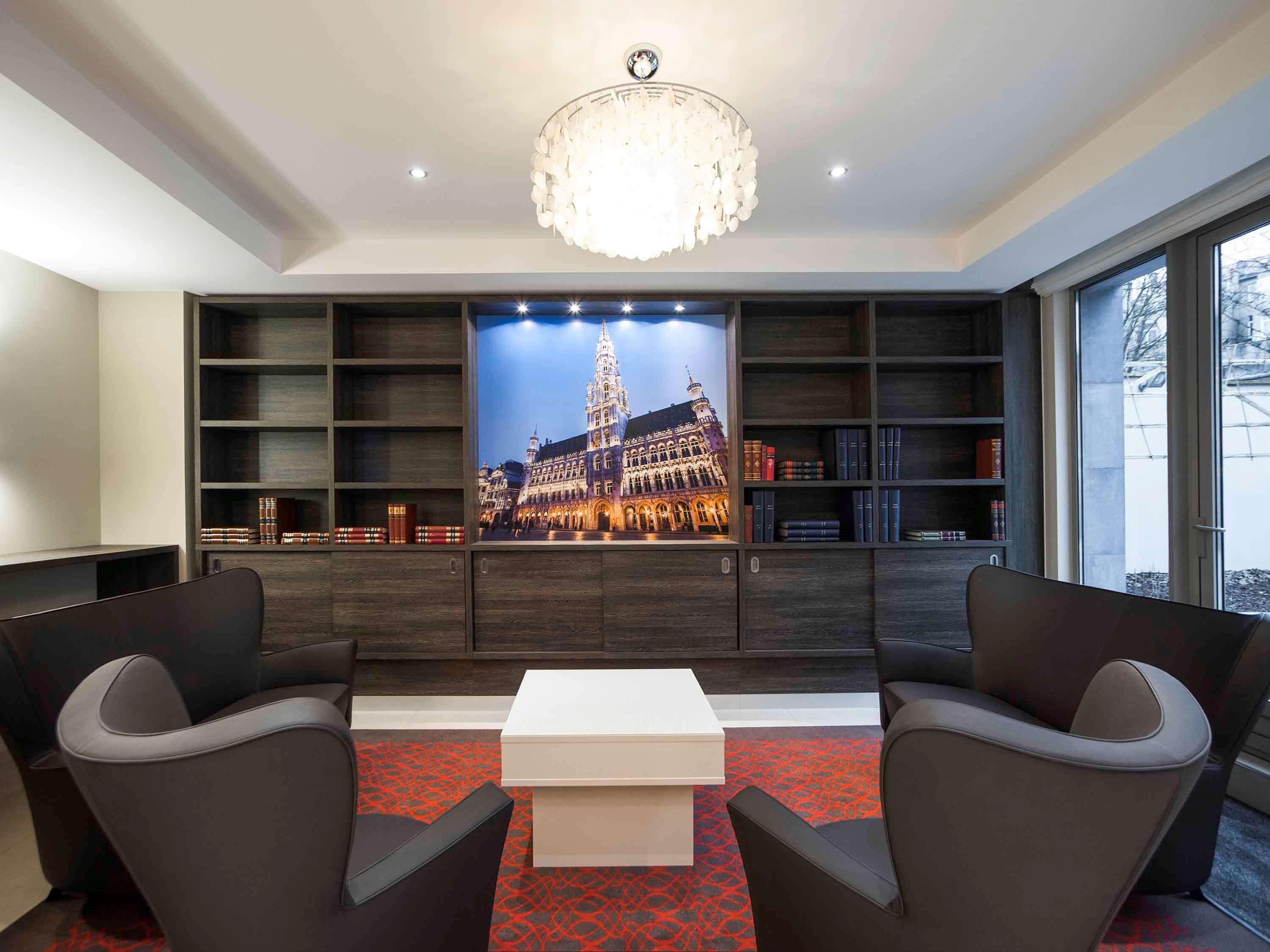 Mercure Brussels Centre Midi 4*