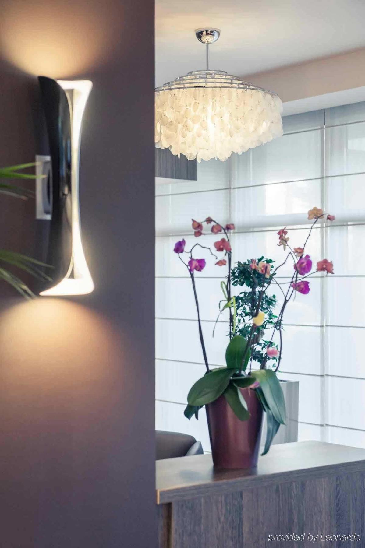 Hotel Mercure Brussels Centre Midi 4*