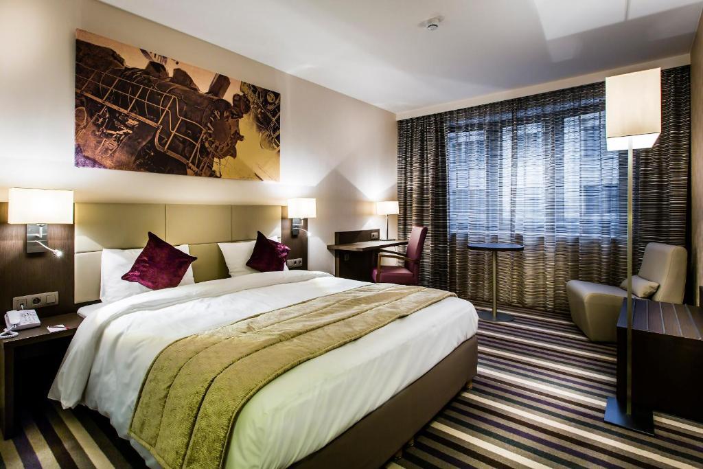 Mercure Brussels Centre Midi 4* Bruxelas